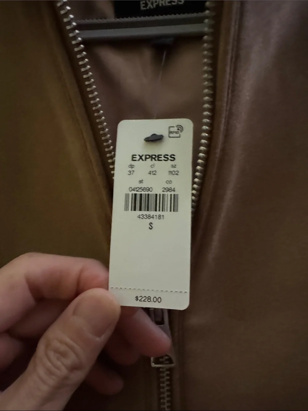 NWT Men’s EXPRESS Faux Suade Trucker Jacket size SMALL (36-38)